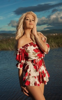 Шлюха Вика 31861